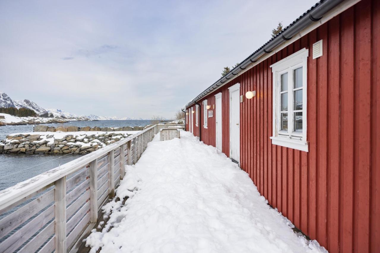 Hotel The Tide - Rorbuer à Sørvågen Extérieur photo