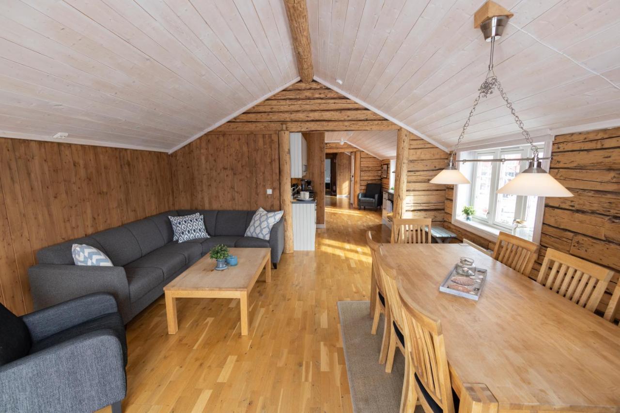 Hotel The Tide - Rorbuer à Sørvågen Extérieur photo