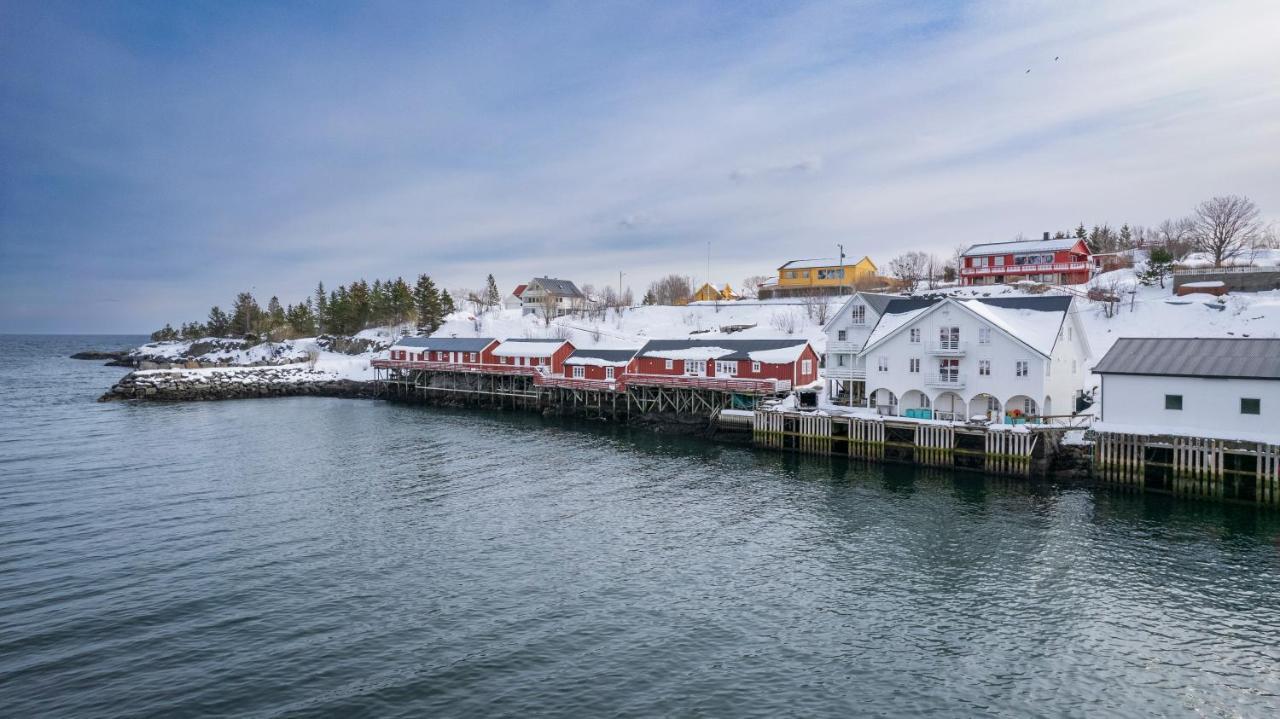 Hotel The Tide - Rorbuer à Sørvågen Extérieur photo