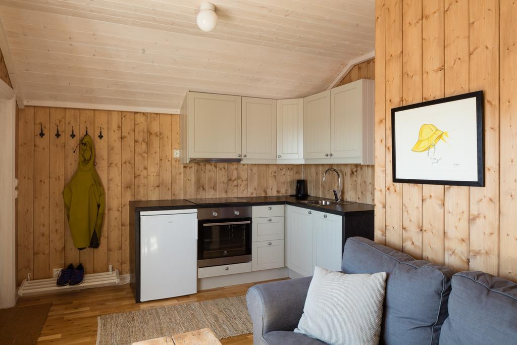 Hotel The Tide - Rorbuer à Sørvågen Extérieur photo