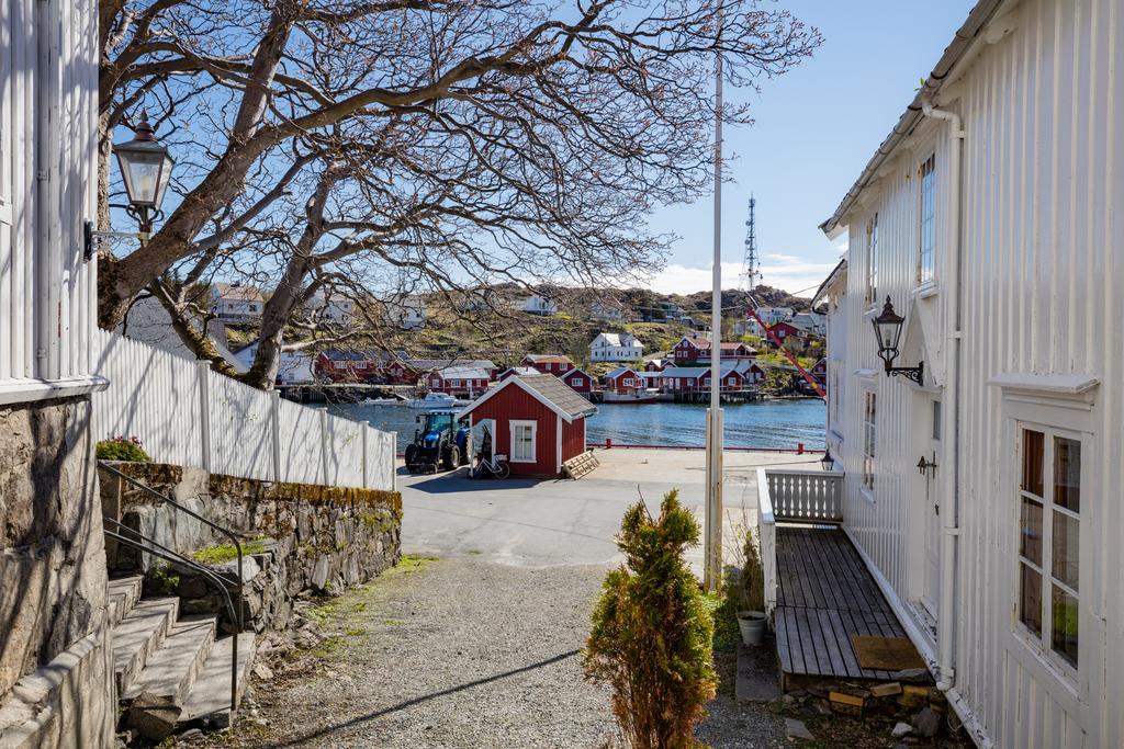 Hotel The Tide - Rorbuer à Sørvågen Extérieur photo