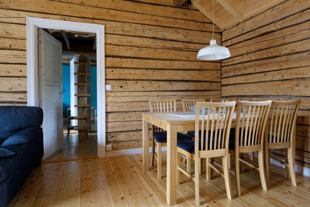 Hotel The Tide - Rorbuer à Sørvågen Extérieur photo